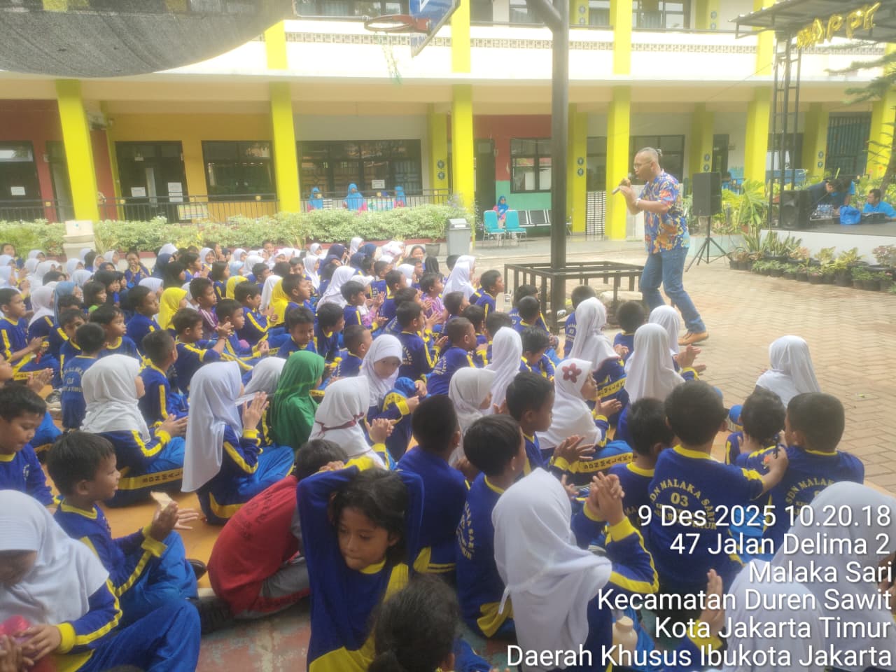 Wisata LiterAsyik Ke SDN Malaka Sari 03